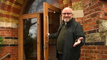 CUF ST LUKES 21 RS 889 x 1333