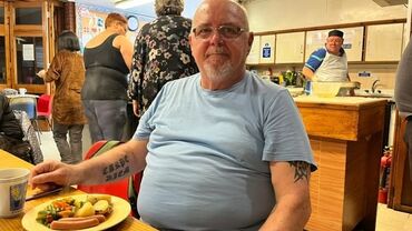 Near Neighbours Cosy Cafe Small